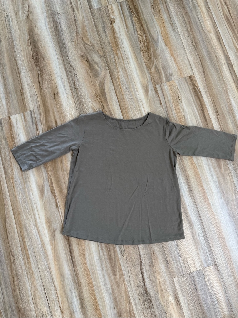 Fighting Eel Top size small (?)